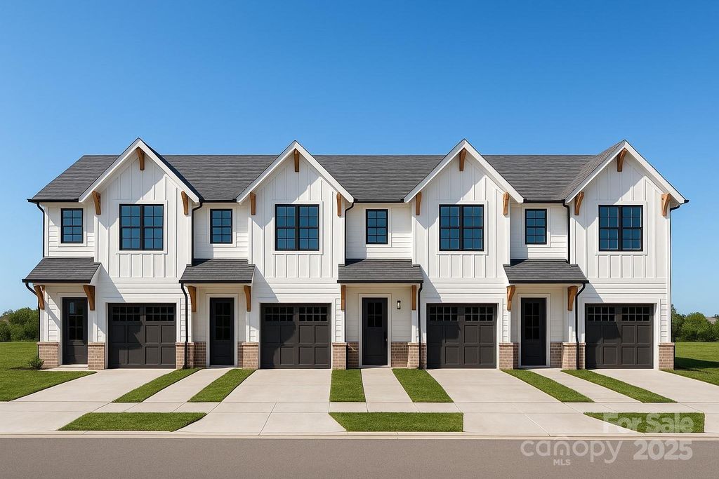 3104 Ridge Avenue, Charlotte, NC 28208
