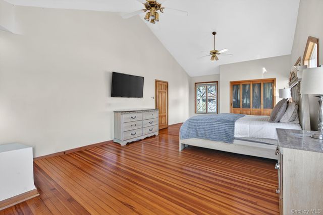 189 Katan Avenue, Staten Island, NY 10308