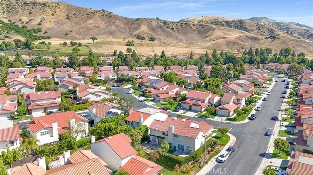 12223 Shady Hollow, Porter Ranch, CA 91326