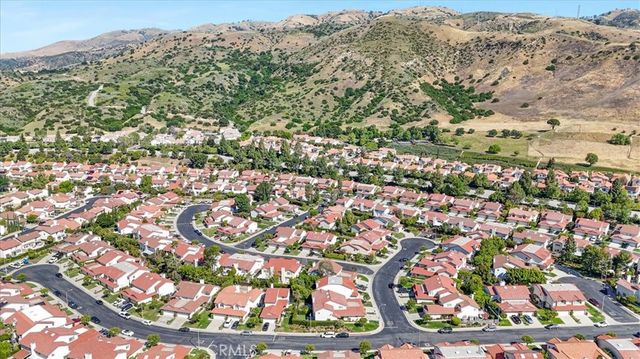 12223 Shady Hollow, Porter Ranch, CA 91326
