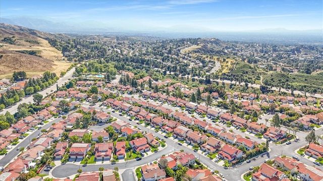 12223 Shady Hollow, Porter Ranch, CA 91326