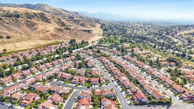 12223 Shady Hollow, Porter Ranch, CA 91326