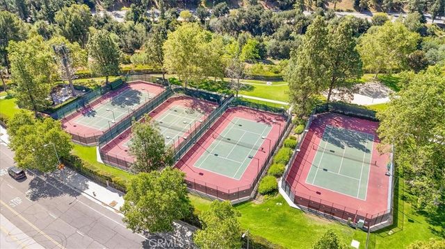 12223 Shady Hollow, Porter Ranch, CA 91326