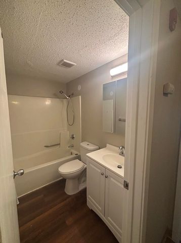 65 Frank's Lane 309, Hanover, MA 02339