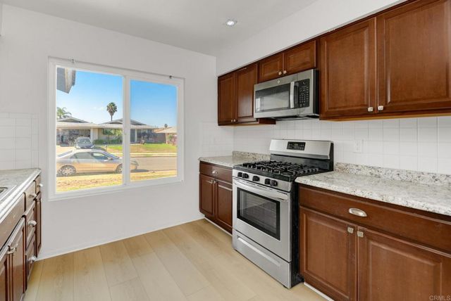 178 Harrison Street, Oceanside, CA 92057