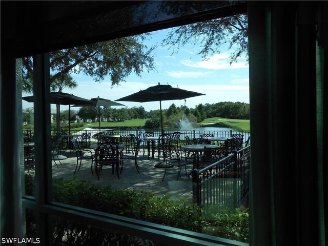 2855 Cypress Trace Circle CIR NW 202, Naples, FL 34119