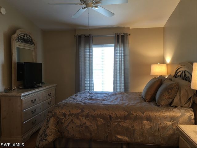 2855 Cypress Trace Circle CIR NW 202, Naples, FL 34119