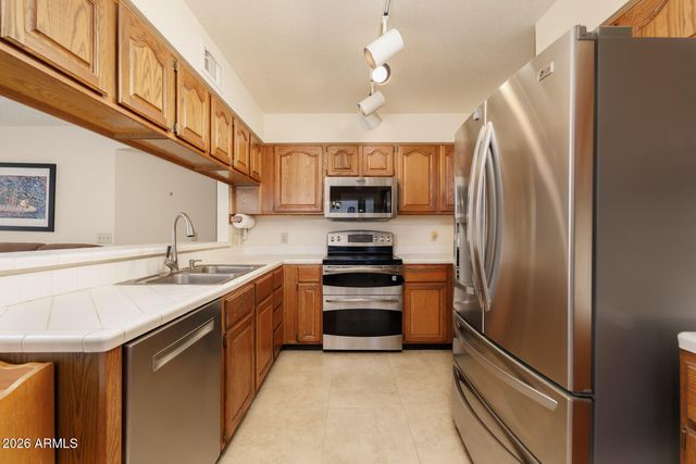 4183 E CHOLLA CANYON Drive, Phoenix, AZ 85044