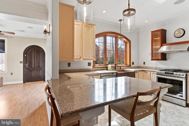 118 GRAHAM ST, Harrisburg, PA 17110