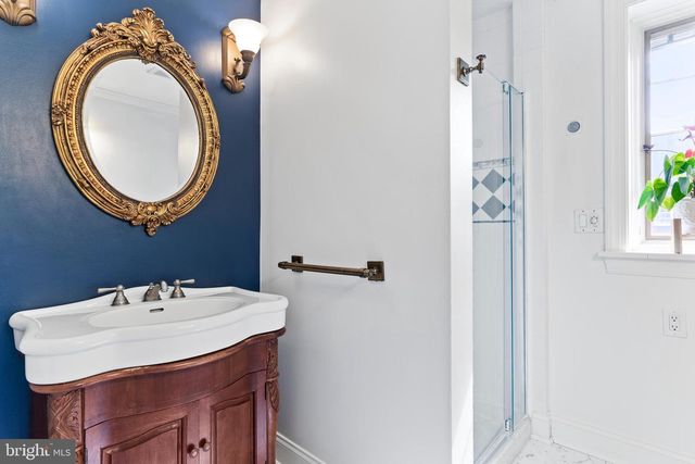 118 GRAHAM ST, Harrisburg, PA 17110