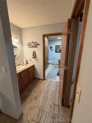 1302 N Miami Avenue, Chouteau, OK 74337