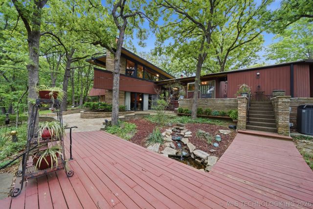 3400 Wildwood Court, Bartlesville, OK 74006