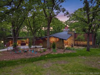 3400 Wildwood Court, Bartlesville, OK 74006