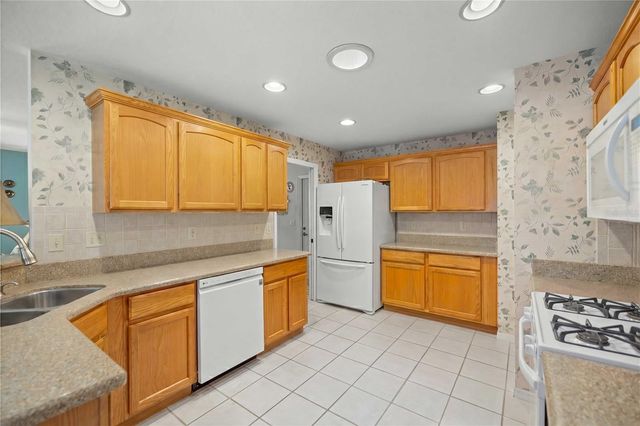 1115 NE 22ND AVENUE, Ocala, FL 34470