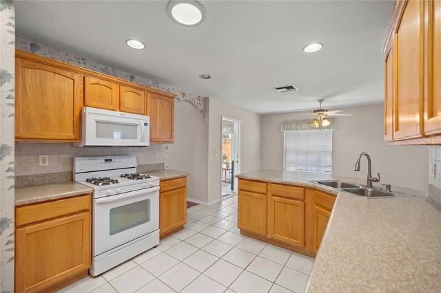 1115 NE 22ND AVENUE, Ocala, FL 34470