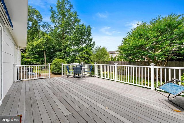 12 MICHELE CT, Hamilton, NJ 08619