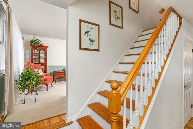 12 MICHELE CT, Hamilton, NJ 08619
