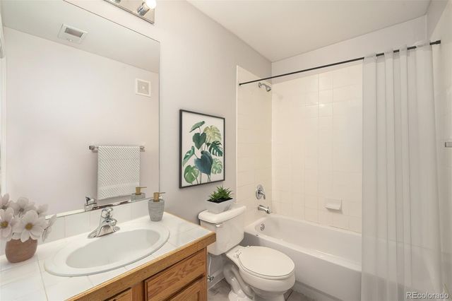 1747 N Pearl Street 103, Denver, CO 80203