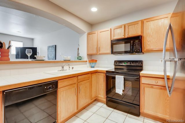 1747 N Pearl Street 103, Denver, CO 80203