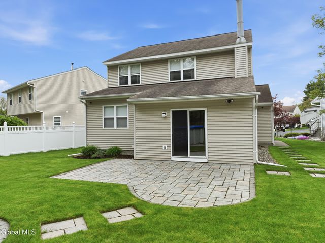 41 Wicken Square, Albany, NY 12205