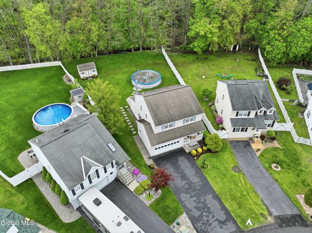41 Wicken Square, Albany, NY 12205