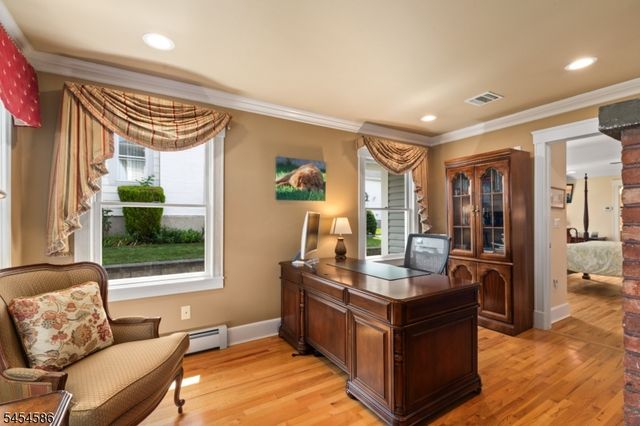 252 Springfield Ave, Hasbrouck Heights Boro, NJ 07604