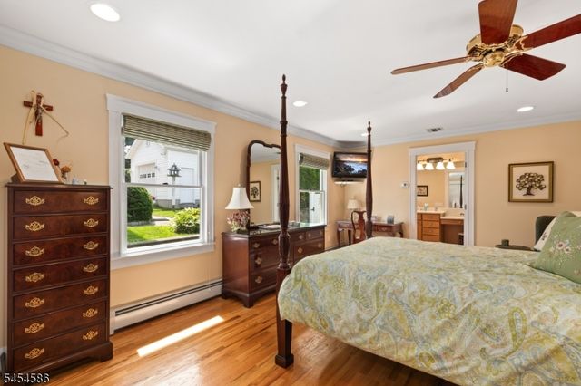 252 Springfield Ave, Hasbrouck Heights Boro, NJ 07604