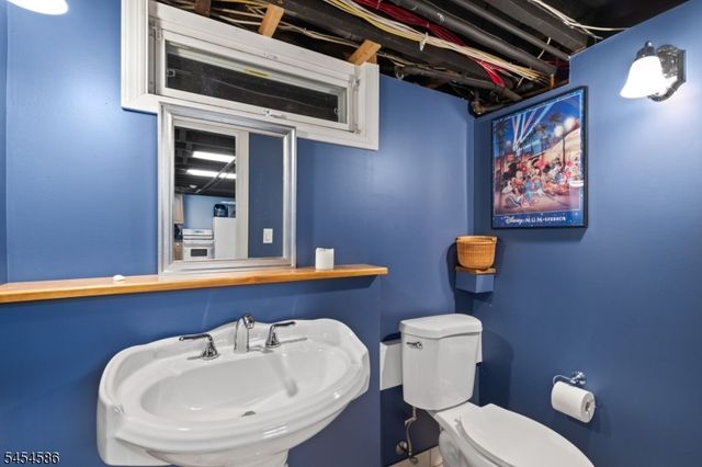 252 Springfield Ave, Hasbrouck Heights Boro, NJ 07604