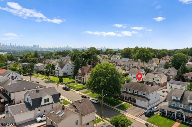 252 Springfield Ave, Hasbrouck Heights Boro, NJ 07604