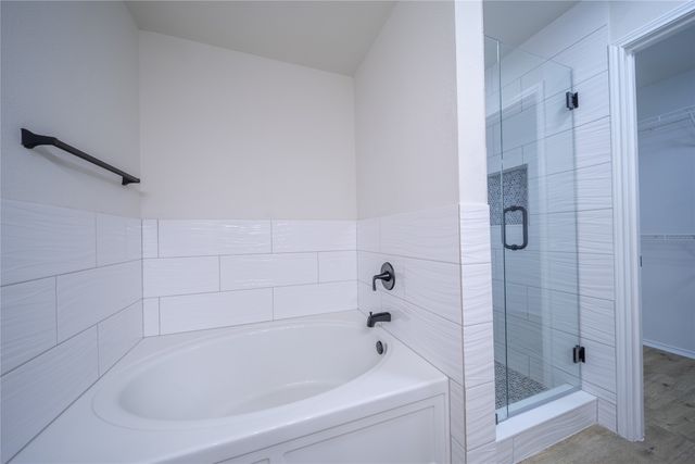 152 Rolling Hills Place, Lancaster, TX 75146