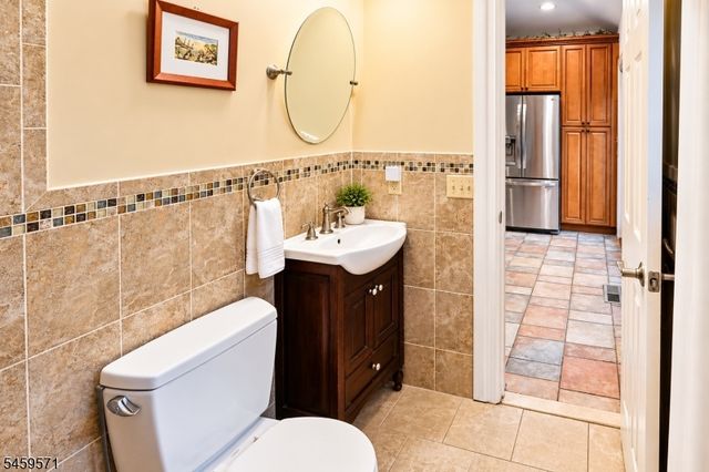 78 Personette Ave, Verona Twp., NJ 07044