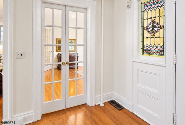 78 Personette Ave, Verona Twp., NJ 07044