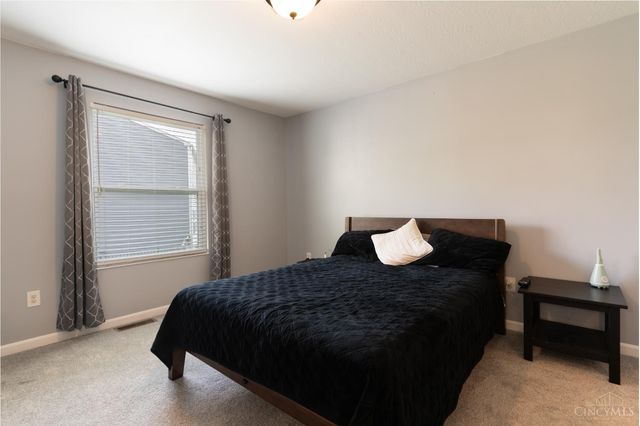 5984 Oak Leaf Court, Hamilton Twp, OH 45152