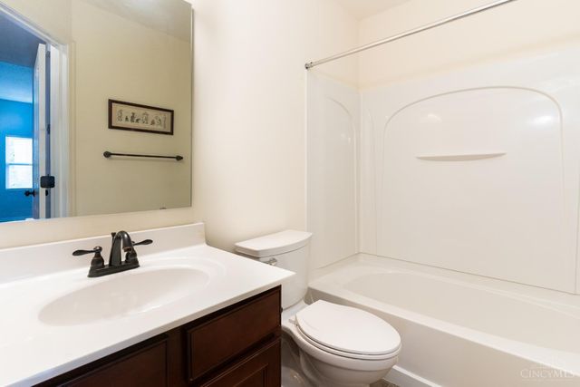 5984 Oak Leaf Court, Hamilton Twp, OH 45152