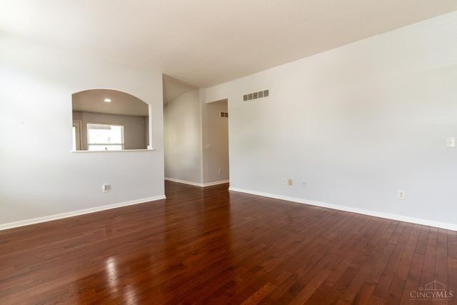 5984 Oak Leaf Court, Hamilton Twp, OH 45152