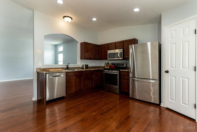 5984 Oak Leaf Court, Hamilton Twp, OH 45152