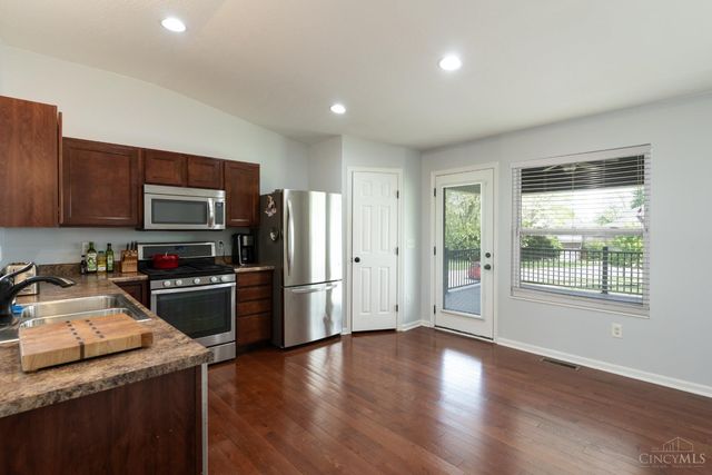 5984 Oak Leaf Court, Hamilton Twp, OH 45152