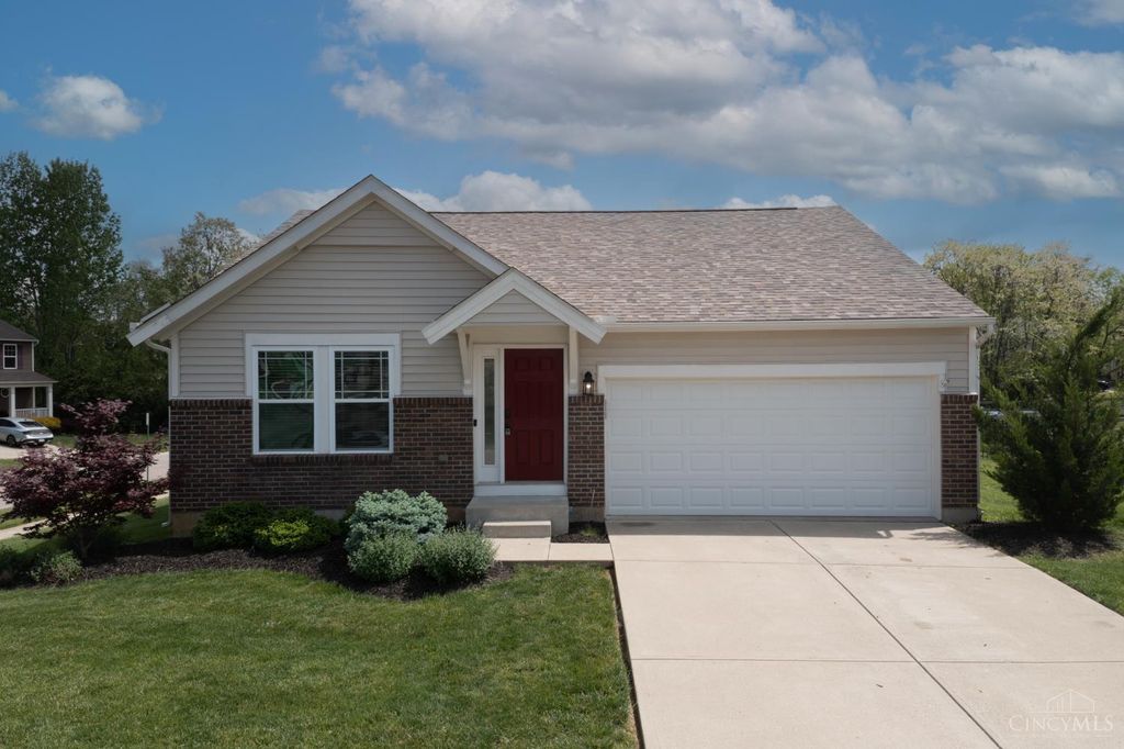 5984 Oak Leaf Court, Hamilton Twp, OH 45152