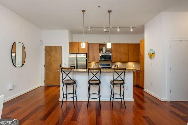 870 Inman Village Parkway NE 201, Atlanta, GA 30307