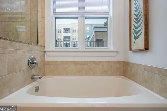 870 Inman Village Parkway NE 201, Atlanta, GA 30307