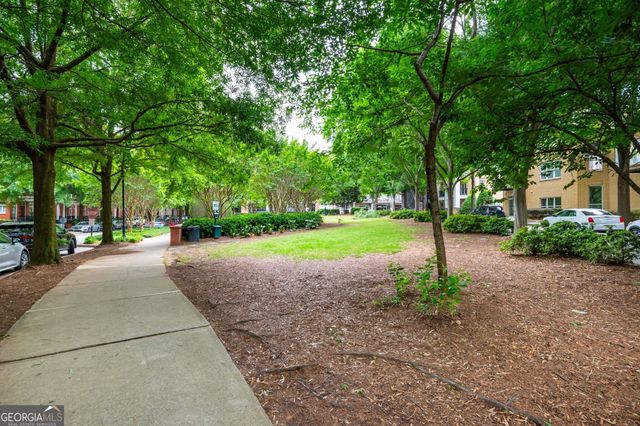 870 Inman Village Parkway NE 201, Atlanta, GA 30307