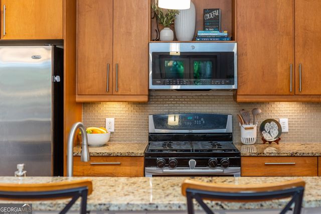 870 Inman Village Parkway NE 201, Atlanta, GA 30307