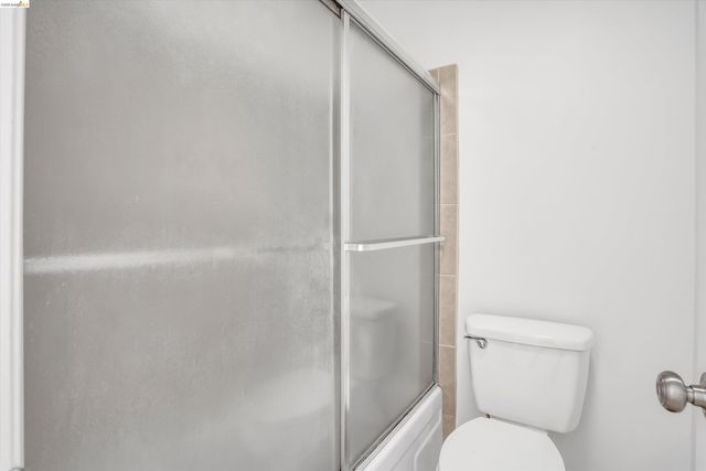 490 N Civic Dr 409, Walnut Creek, CA 94596