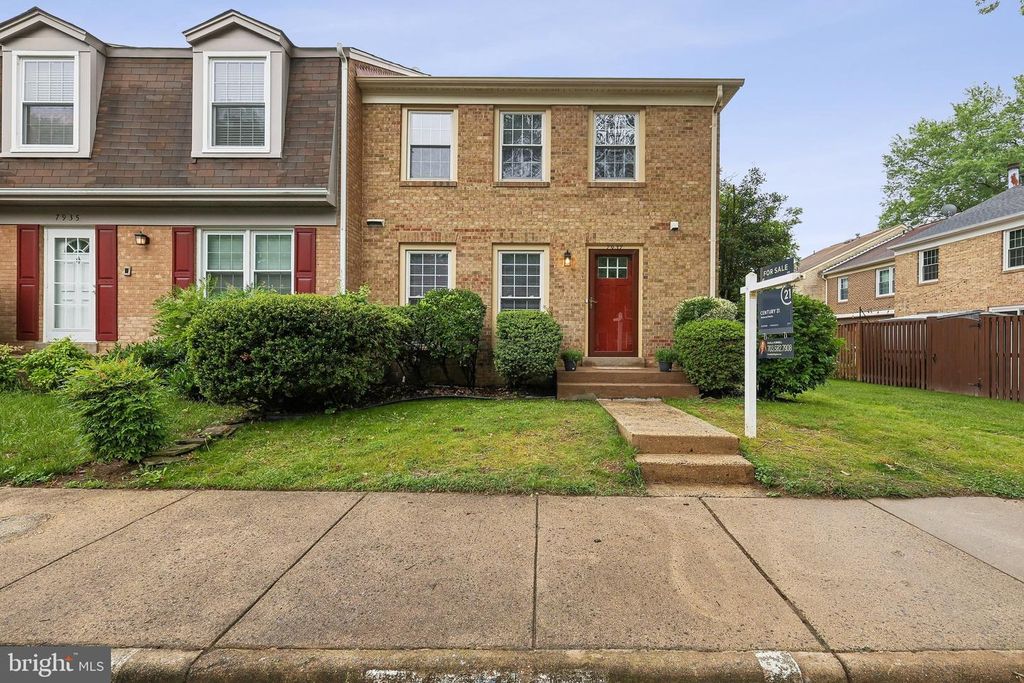 7937 BETHELEN WOODS LN, Springfield, VA 22153