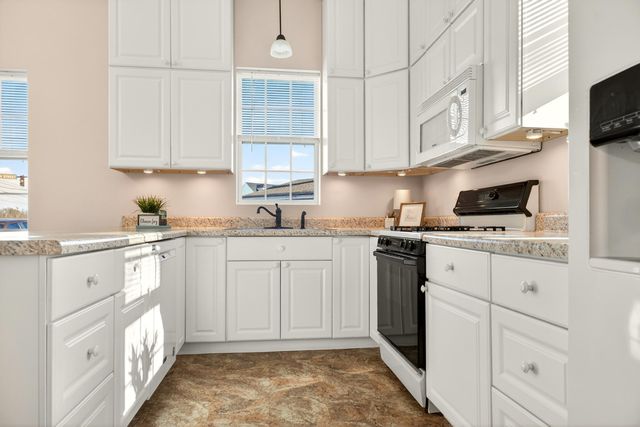 107 Riverside Drive 107 Riverside Drive, Piqua, OH 45356