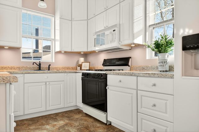 107 Riverside Drive 107 Riverside Drive, Piqua, OH 45356