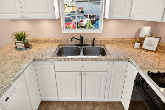 107 Riverside Drive 107 Riverside Drive, Piqua, OH 45356