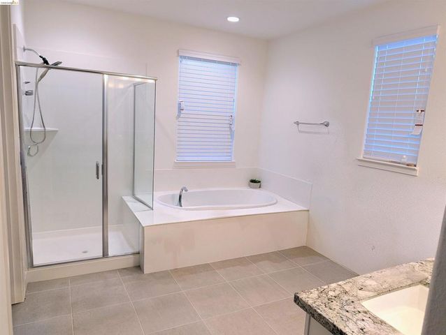 103 E Vince St, Mountain House, CA 95391