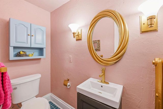 300 SHEBOYGAN STREET, Fond Du Lac, WI 54935