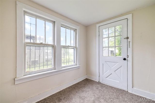 6546 Joseph Avenue, St Louis, MO 63133